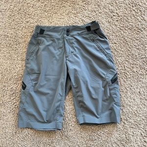 Zoic Women's Navaeh MTB Bike Shorts, Size Med, Gray